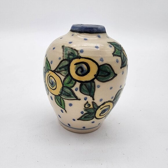 Pottery Vase with Yellow Roses - Picture 3 of 5